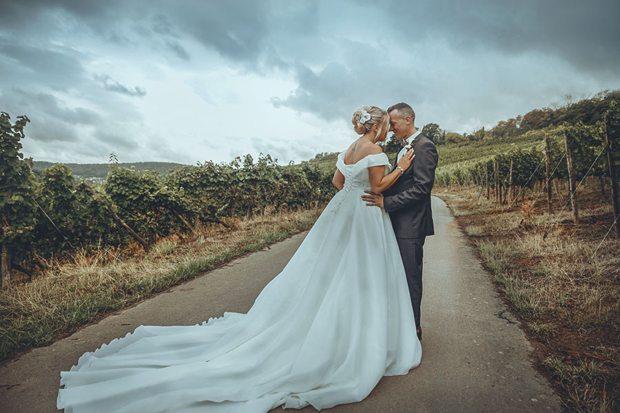 photos de mariage dans les vignes à Sierck en Moselle