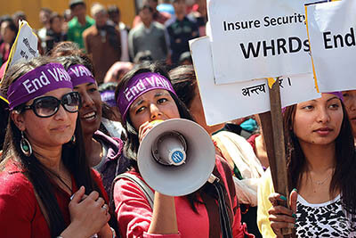 photojournalisme au nepal lors d'uen manifestation pour les droits des femmes
